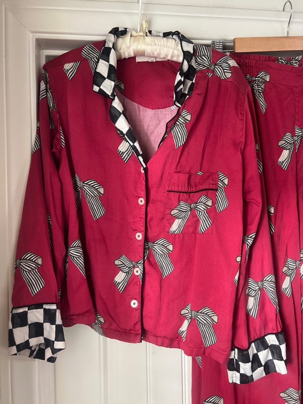 Mackenzie Childs X Printfresh Eco Satin Soho Pajama Set in Bows Small - Picture 4 of 8